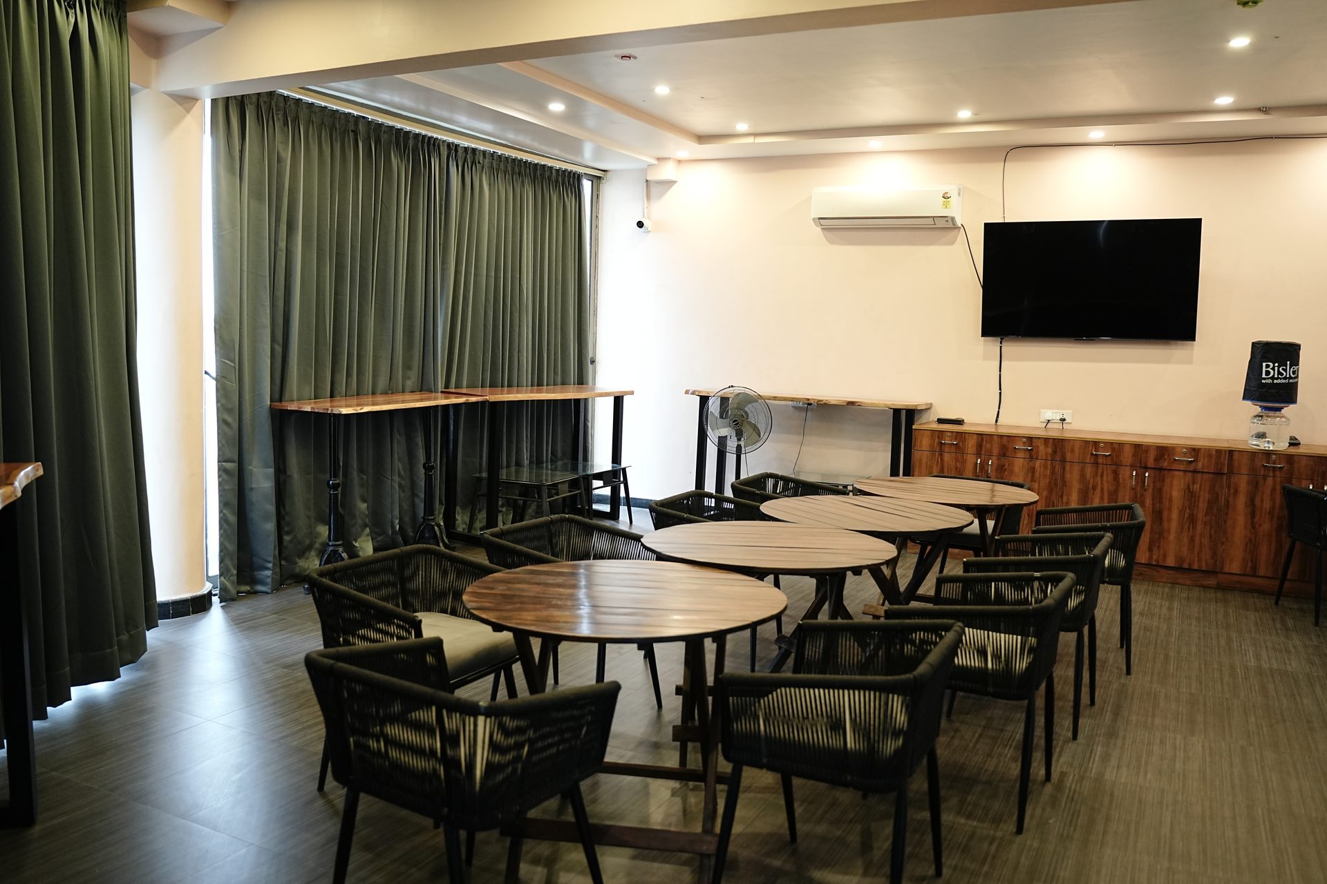 Executive Conference Hall & Boardrooms